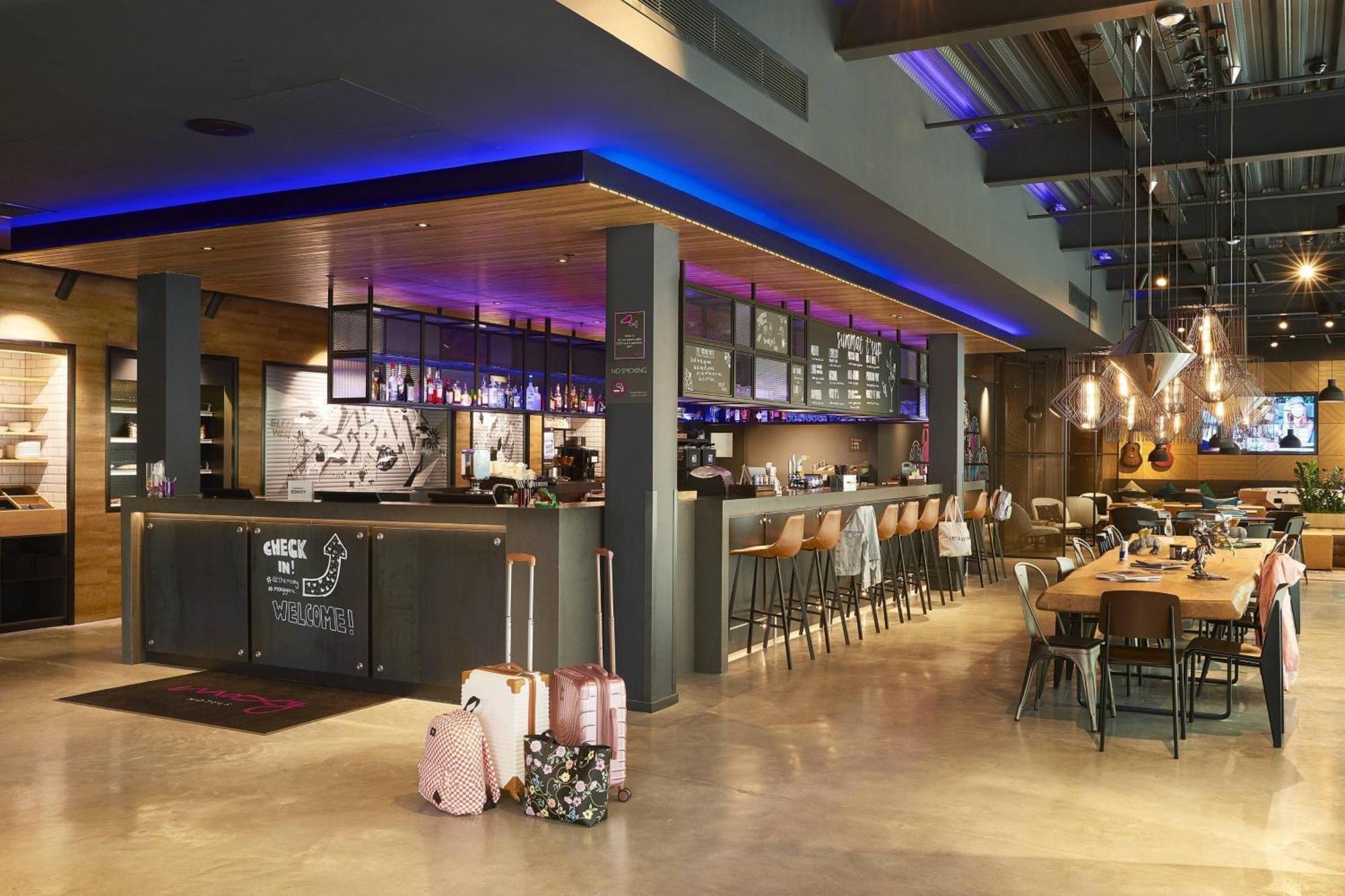 Hotel Moxy York Exteriér fotografie