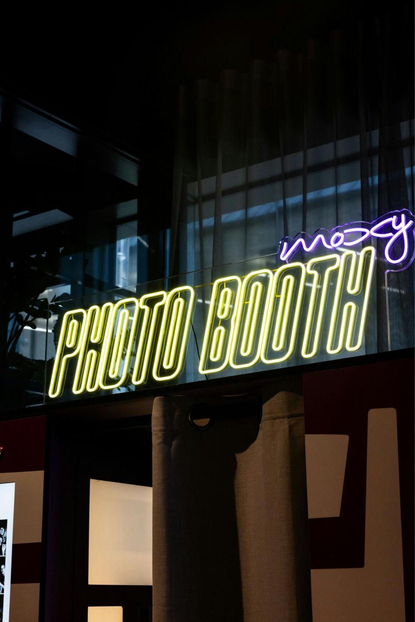 Hotel Moxy York Exteriér fotografie